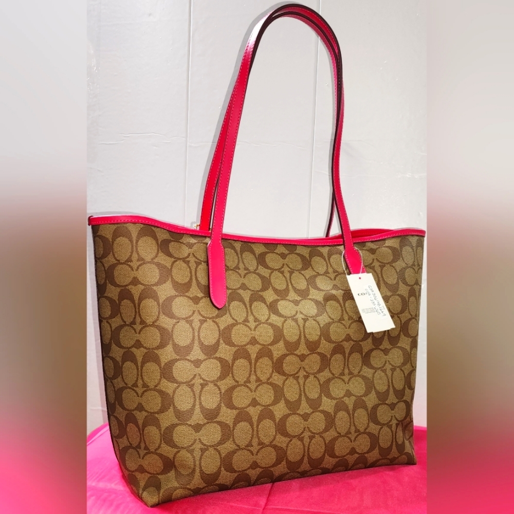 Coach Signature City Tote